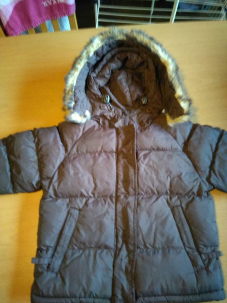 Bruine kinderjas, Kinderen en Baby's, Kinderkleding | Kinder-kledingpakketten, Ophalen, Gebruikt, Maat 92