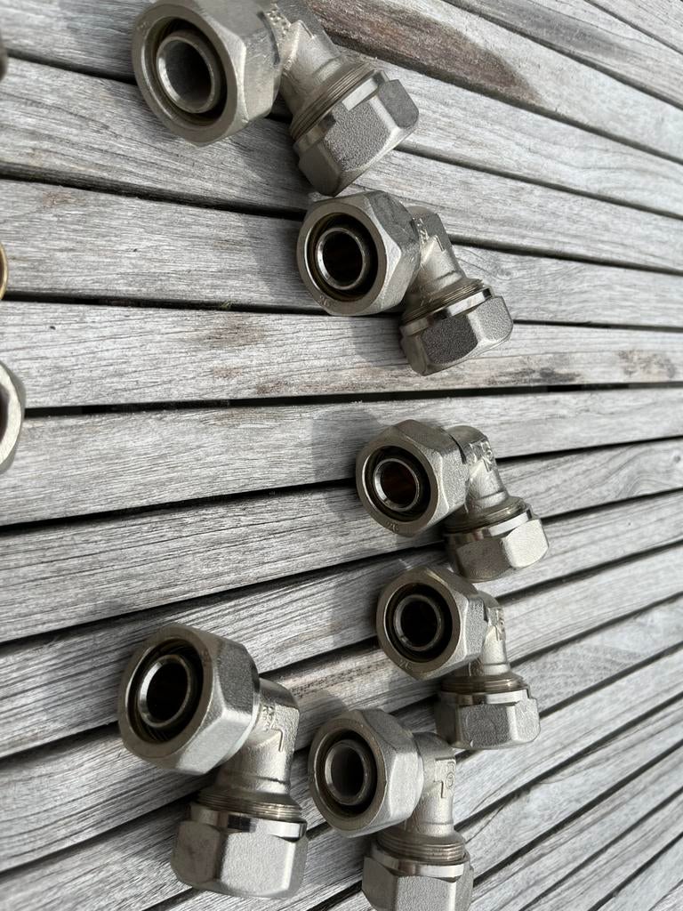 Kniekoppeling alupex nieuw 26 mm nieuwprijs 19 euro / stuk, Overige typen, Minder dan 2 meter, Nieuw, Aluminium