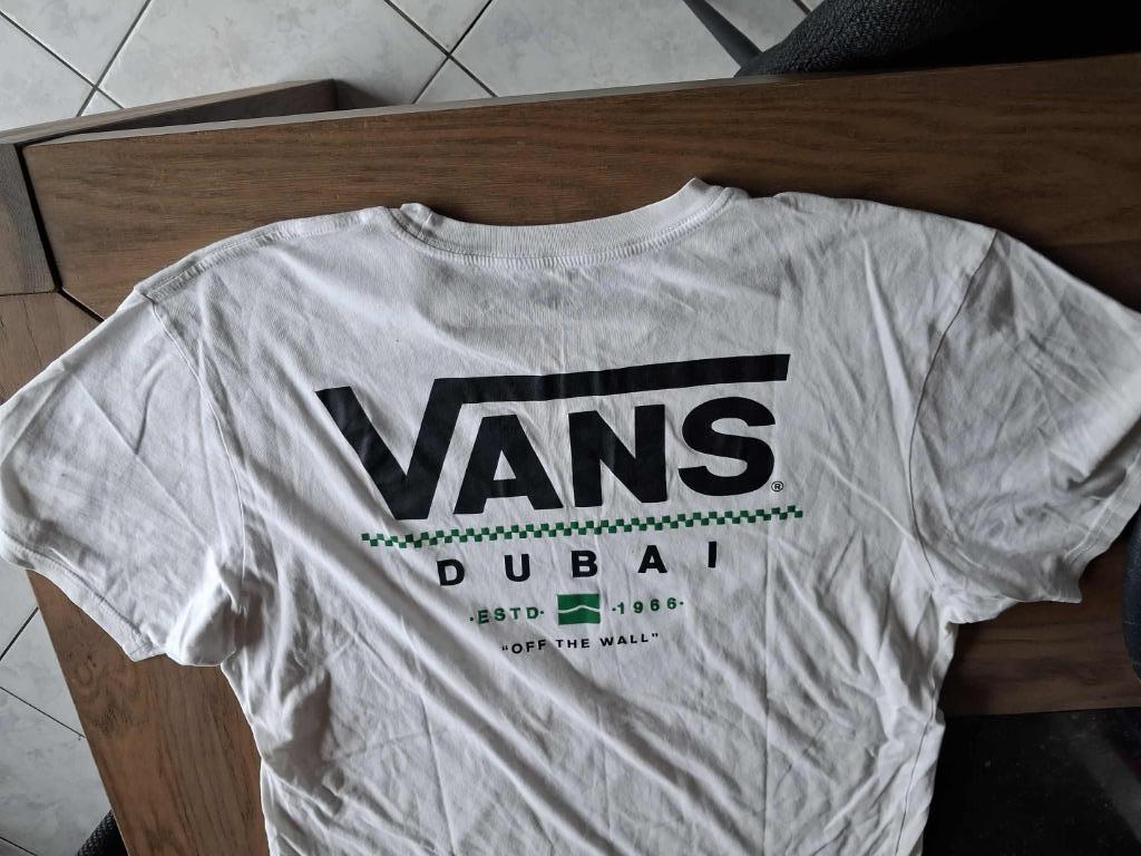 t-shirt wit merk vans (dubai) – maat xl, Vêtements | Hommes, T-shirts, Enlèvement ou Envoi, Taille 56/58 (XL), Porté, Blanc