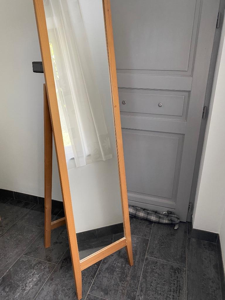 Spiegel in houten staan kader, Ophalen, Minder dan 50 cm, Zo goed als nieuw, 150 tot 200 cm