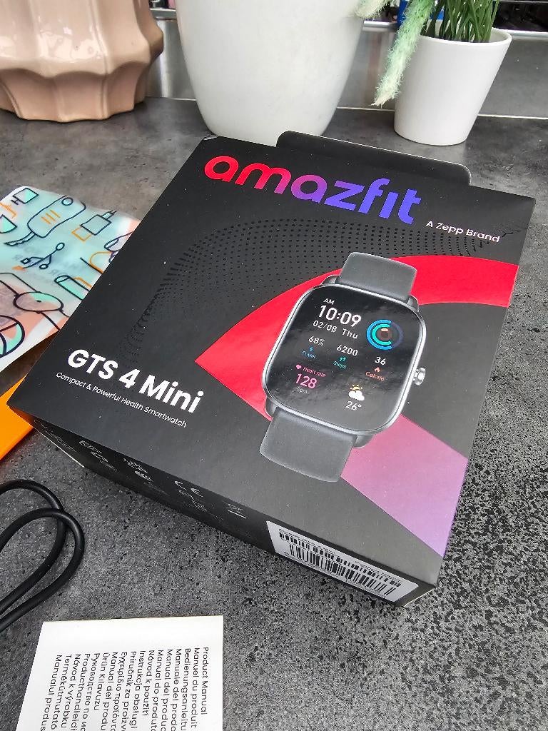 Amazfit GTS 4 mini, Handtassen en Accessoires, Smartwatches, Ophalen, Waterdicht, Zo goed als nieuw, Amazfit