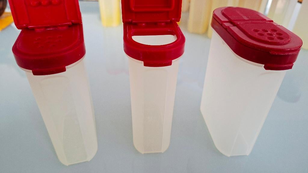Tupperware - pots à épices, Ophalen of Verzenden, Gebruikt, Rood, Overige typen