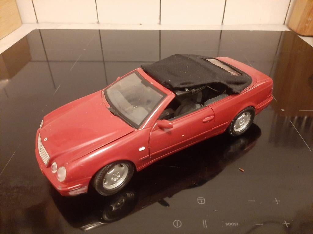 Mercedes Benz CLK 1:18, Hobby & Loisirs créatifs, Voitures miniatures | 1:18, Enlèvement ou Envoi, Comme neuf, Voiture, Anson
