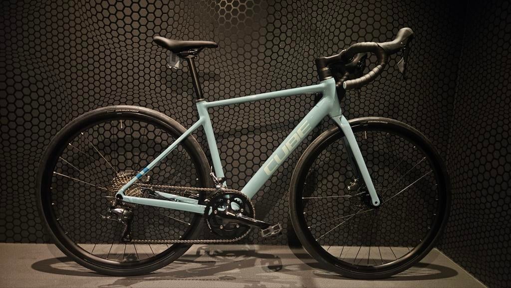 Cube race size 53 € 1249
‍️alu frame & carbon voorvork 
‍️, Fietsen en Brommers, Ophalen, Cube, Nieuw, Jacky.sport@telenet.be