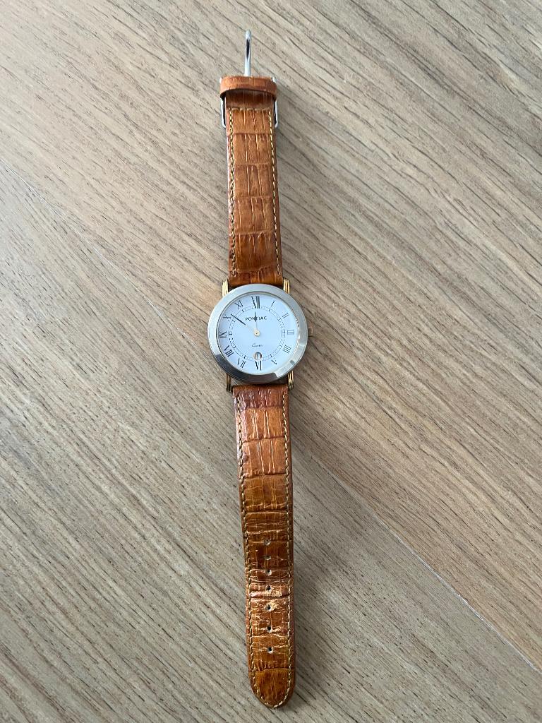 Horloge Pontiac, Ophalen of Verzenden