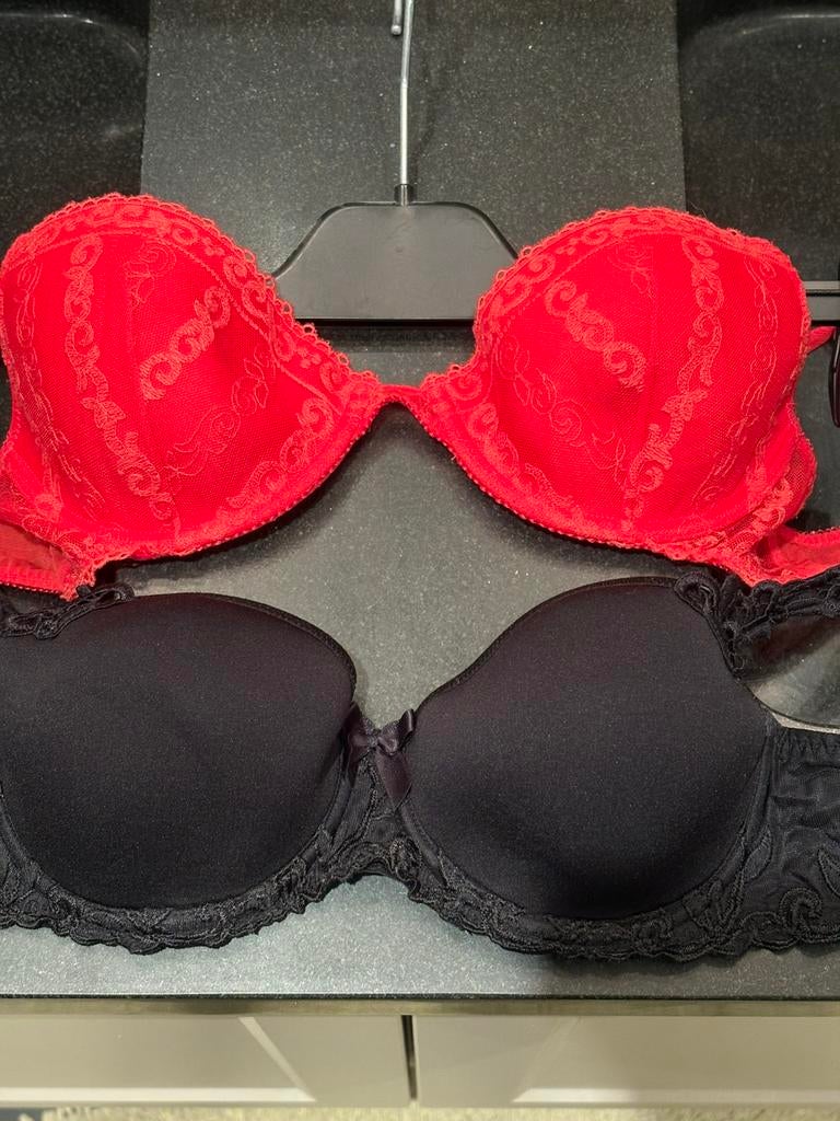 2 bh’s EUR 75 B., Kleding | Dames, Calvin Klein, Ophalen, Rood, BH