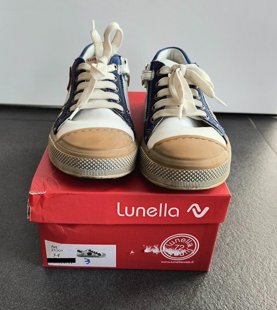 Mooie witte lederen (communie)schoenen in maatje 34, Kinderen en Baby's, Schoenen, Ophalen of Verzenden, Zo goed als nieuw, Lunella
