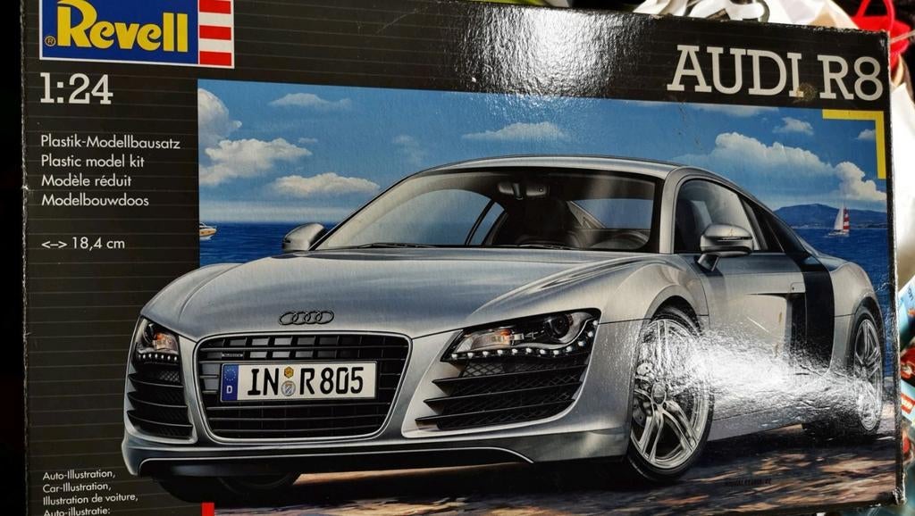Audi R8  Revell | Numéro 07398 | 1:24, Enlèvement ou Envoi, Voiture, Revell, Plus grand que 1:32