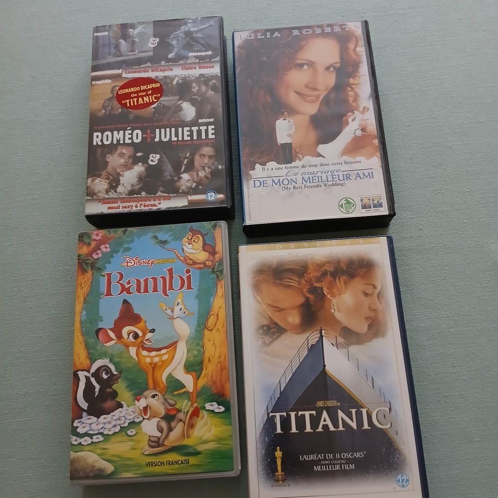 vidéocassettes, Enlèvement, Comme neuf