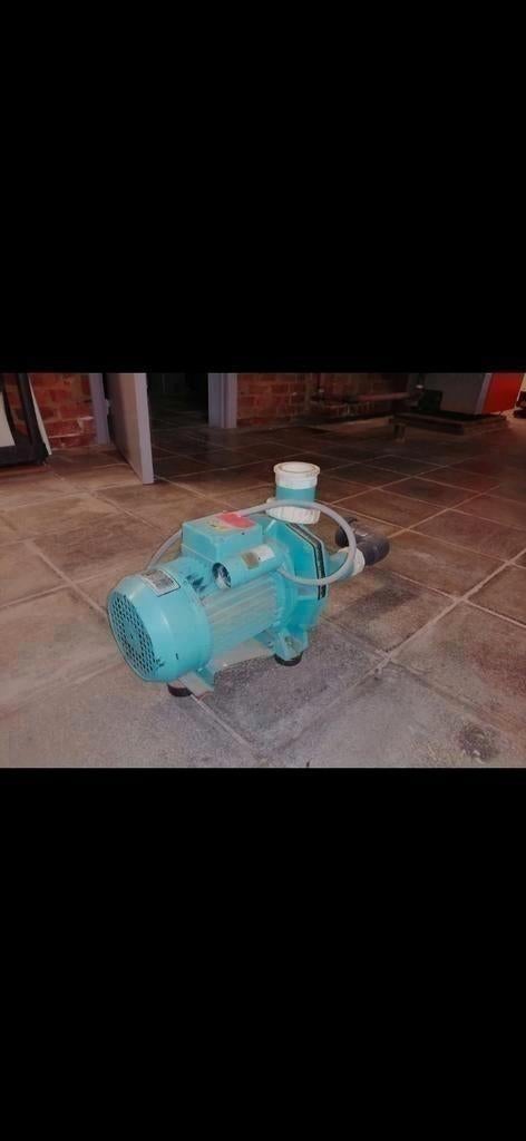 Pompe de piscine jacuzzi MARLOW 1400watt, Enlèvement, Utilisé
