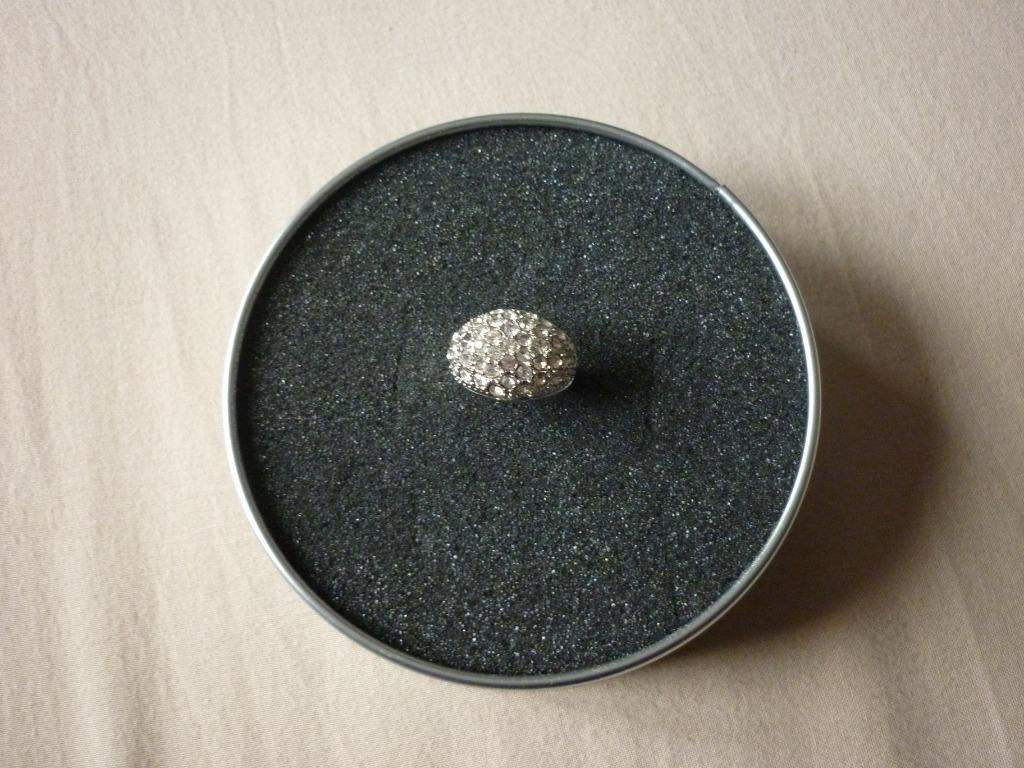 Zilveren Ring met Zirkonia, Handtassen en Accessoires, Ringen, Nieuw, Ophalen of Verzenden, Kleiner dan 17, Dame