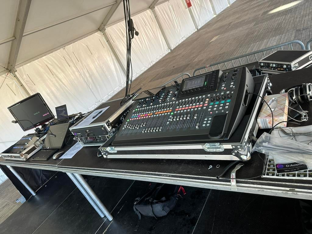 Behringer x32 in fc, Ophalen, Zo goed als nieuw