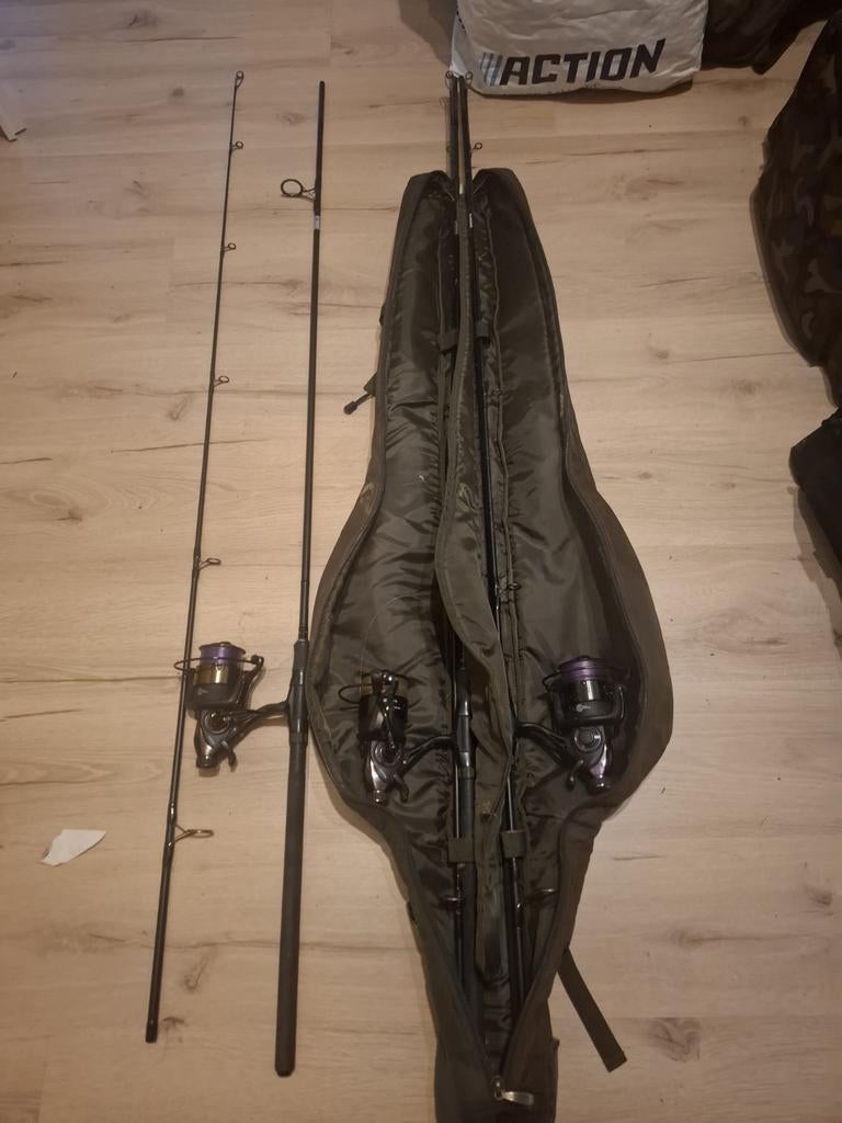 3 Strategy 10ft 2,75lb + 3 sonik xvader 6000fs + foudraal, Watersport en Boten, Hengelsport | Karpervissen, Ophalen