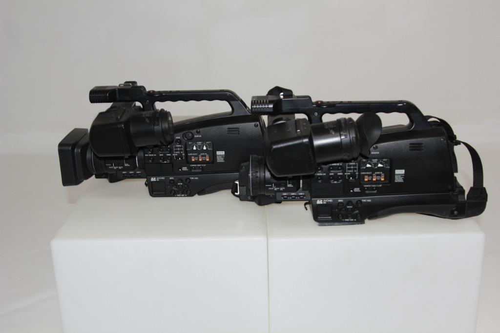 Lot 2x Panasonic HMC80, Carte mémoire, Panasonic, Enlèvement ou Envoi, Caméra