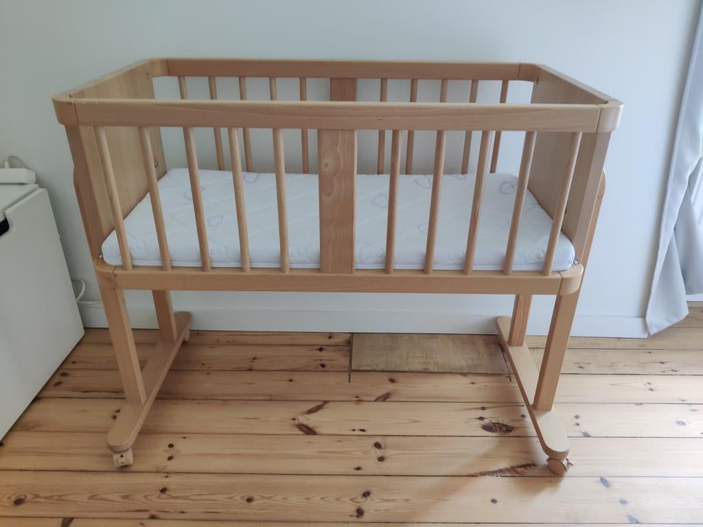 Cododo en bois marque Geuther, Enlèvement