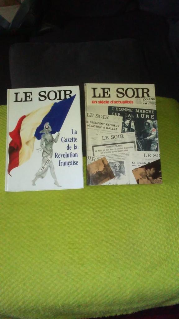 Livres "Le Soir", Livres, Enlèvement, Comme neuf