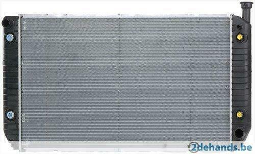 431342 Radiateur de refroidissement à eau pour Chevrolet C /, Enlèvement, Neuf, Chevrolet