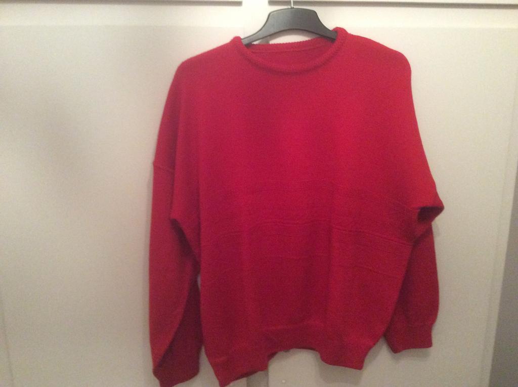 Rode herentrui maat xl, Enlèvement ou Envoi, Comme neuf, Taille 56/58 (XL)
