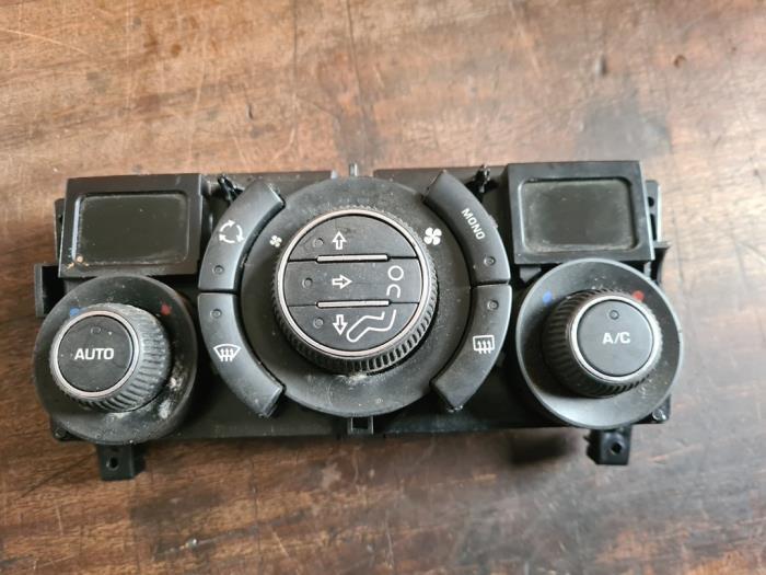 Kachel Bedieningspaneel van een Peugeot 308, Ophalen of Verzenden, 3 maanden garantie, Gebruikt, Peugeot