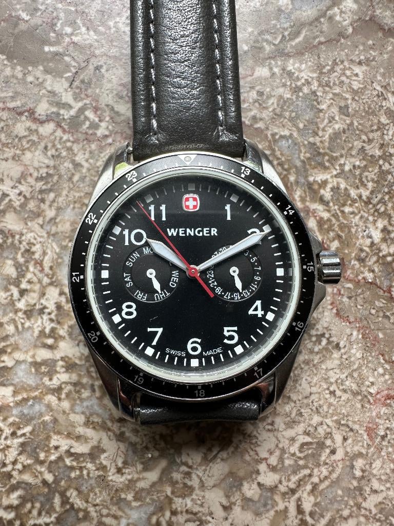 Victorinox /Wenger montre, Handtassen en Accessoires, Horloges | Heren, Overige merken, Leer, Staal, Polshorloge