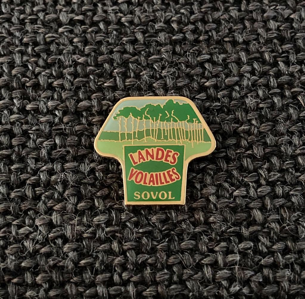 PIN - SOVOL - LANDES VOLAILLES, Envoi, Utilisé, Marque, Insigne ou Pin's