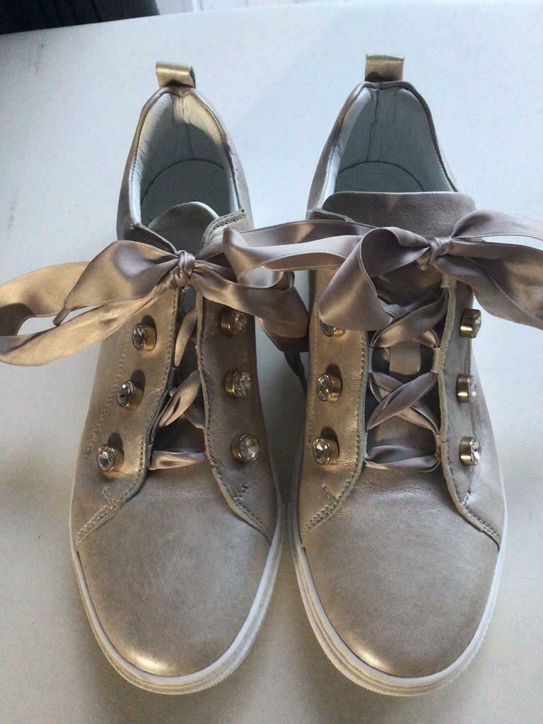 CHARLIE VERA PELLE schoenen maat 39 ( 38.)voor 1€, Kleding | Dames, Schoenen, CHARLIE VERA PELLE, Ophalen of Verzenden, Zo goed als nieuw
