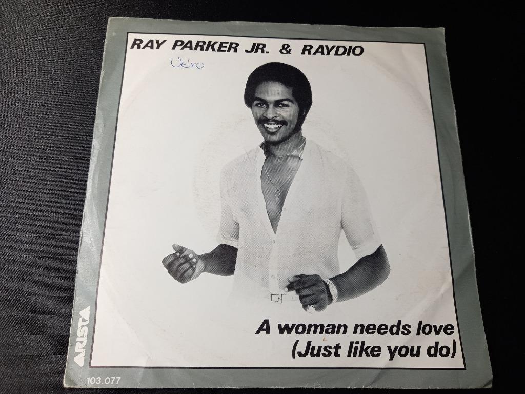 Ray Parker jr. & Raydio ‎ ‎- A woman needs love ' 7 = Mint, Cd's en Dvd's, 7 inch, Single, Ophalen of Verzenden, Zo goed als nieuw