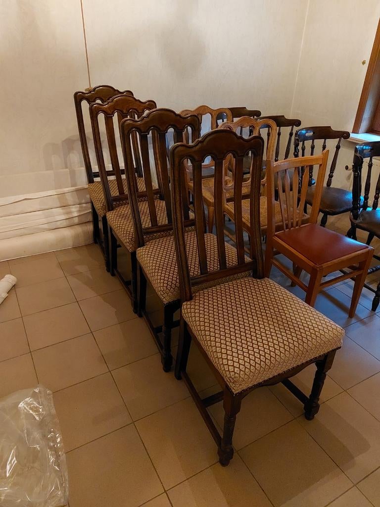 Antieke eiken stoelen + bekleding (4 stuks), Ophalen