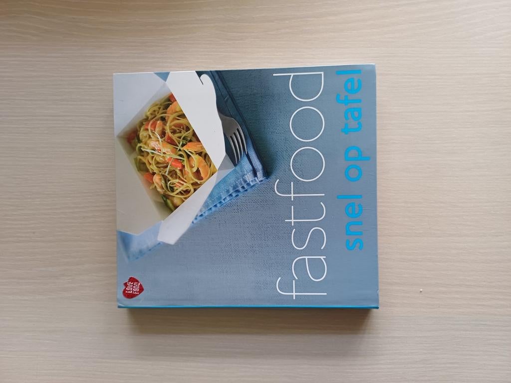 Fastfood kookboek, Ophalen of Verzenden, Zo goed als nieuw