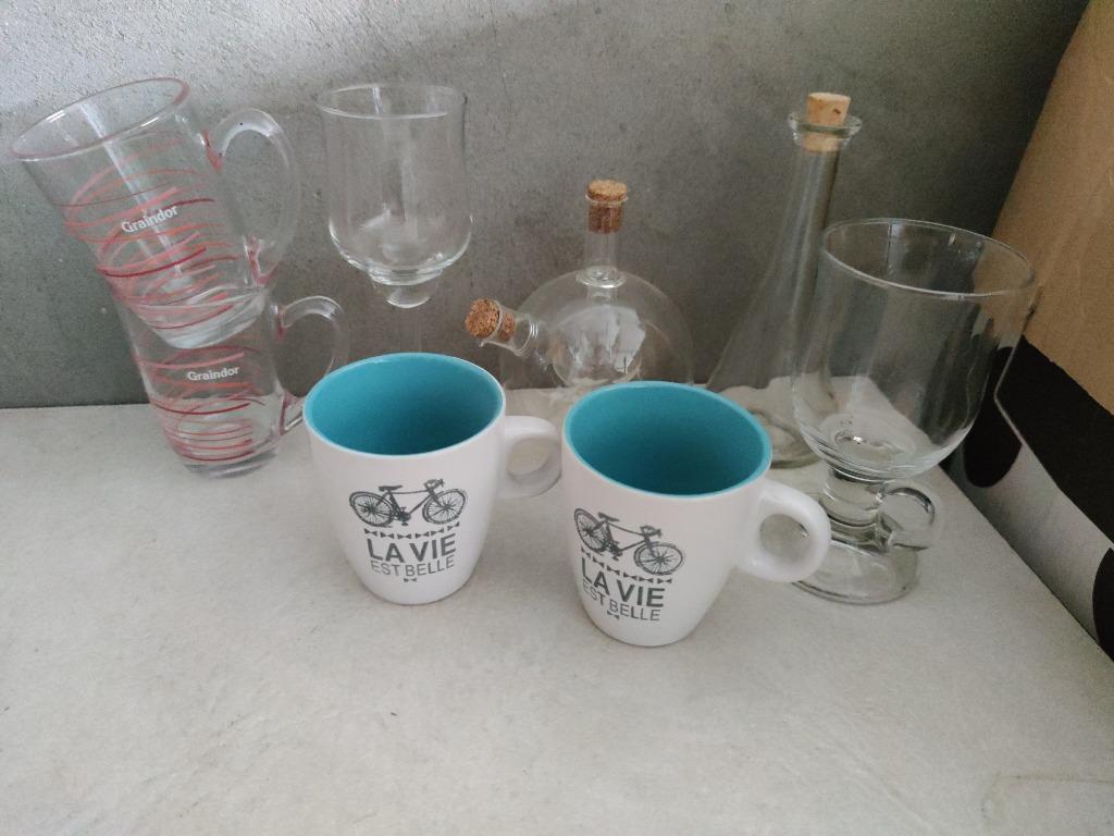 Verschillende glazen en tassen, Enlèvement ou Envoi, Comme neuf, Autres types