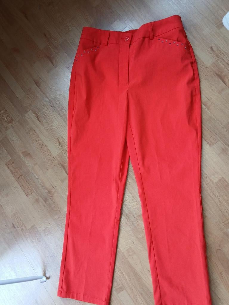 36/38 !Nieuw! elastische tailleband 7/8 lengte, Kleding | Dames, Broeken en Pantalons, Nieuw, Ophalen of Verzenden, Driekwart
