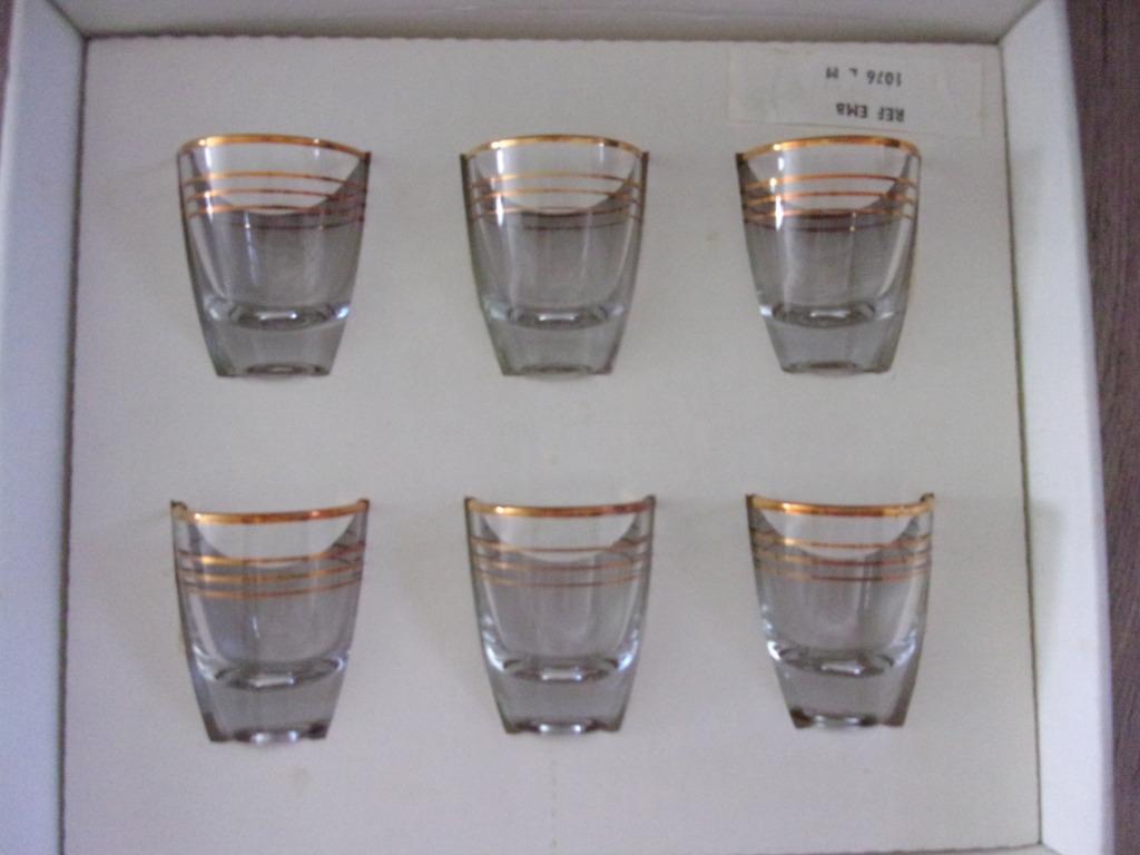 6 verres à liqueur en cristal d'Arques NEUFS, Enlèvement ou Envoi, Neuf, Verres et Verres à shot
