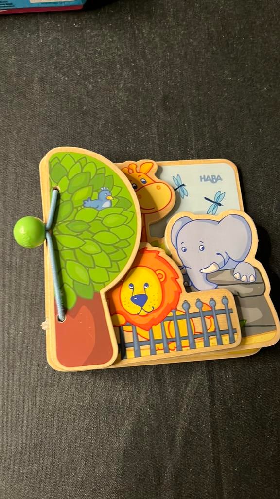 Haba speelboekje 6 maanden, Ophalen of Verzenden, Zo goed als nieuw
