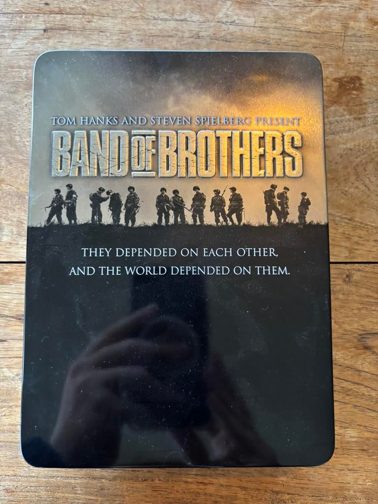 Band of brothers dvd boxset, À partir de 16 ans, Enlèvement, Comme neuf, Science-Fiction