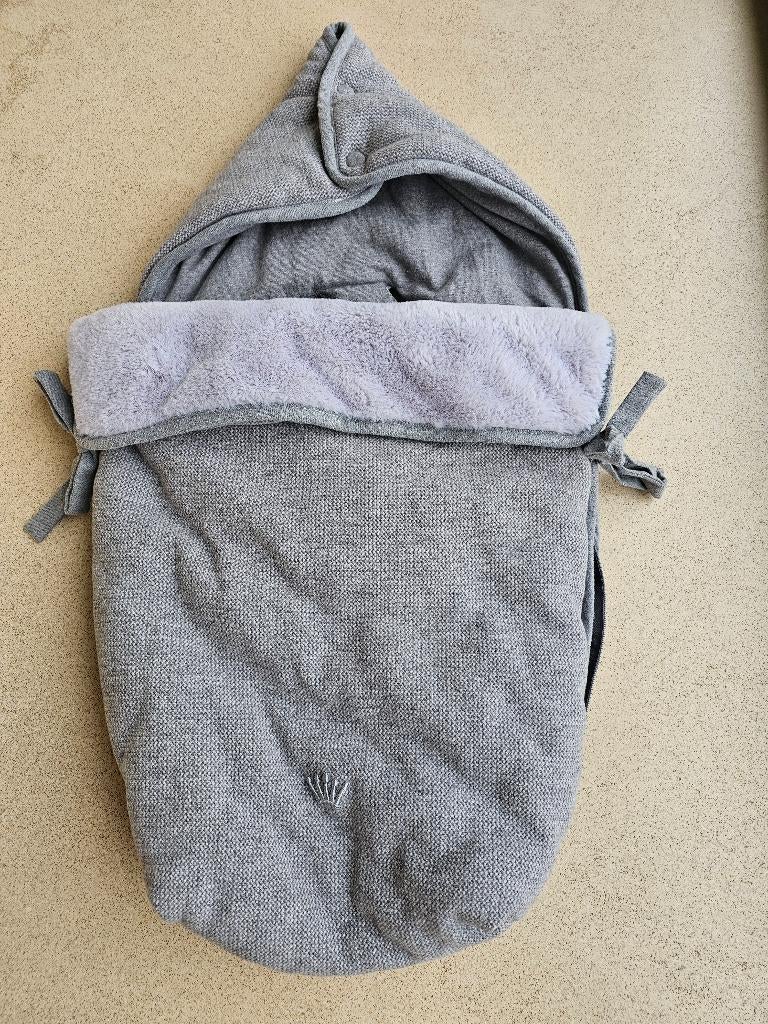 First Engelennest (voor autostoel), Enfants & Bébés, Autres marques, Autres méthodes, Comme neuf, Enlèvement