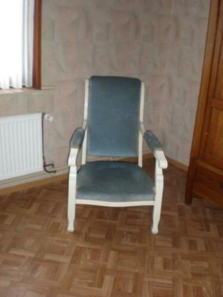 ANTIEKE ZETEL, Ophalen
