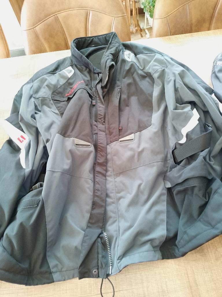 veste moto MACNA 12 XL + doublure hiver, Motos, Femmes, Enlèvement, Macna, Manteau | tissu