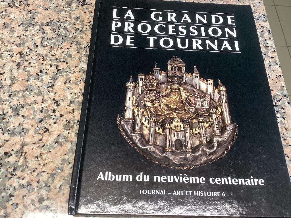 La grande procession  de TOURNAI. Album du neuvieme, Enlèvement ou Envoi, Utilisé