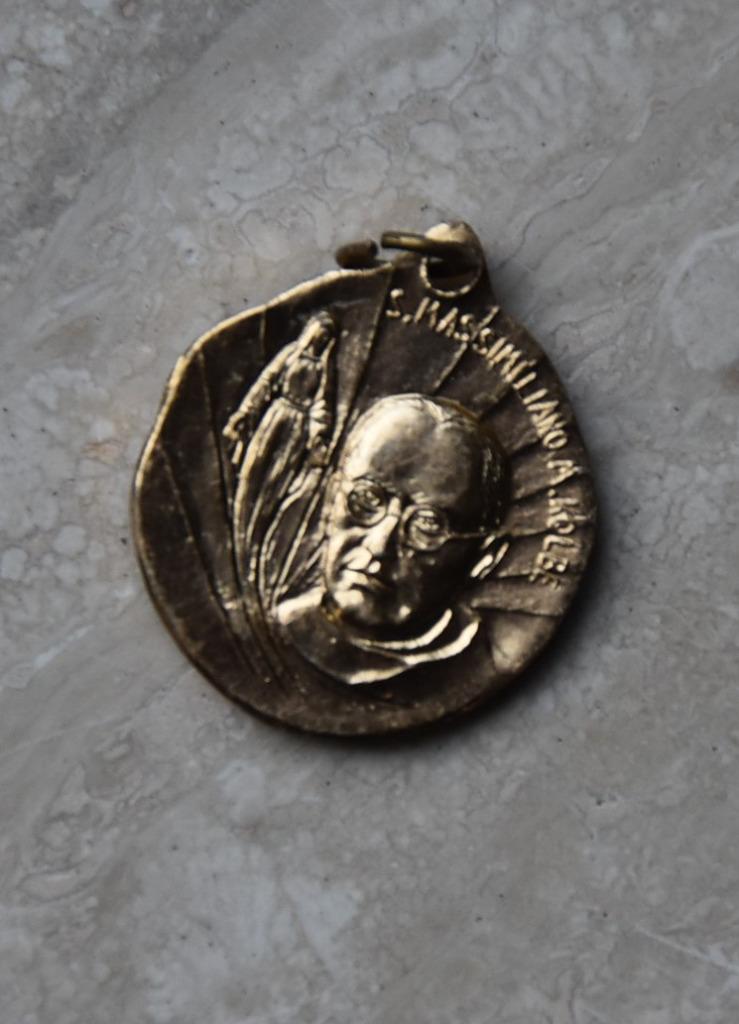medaille S. Massimilian A. Kolbe, Verzenden, Overige materialen