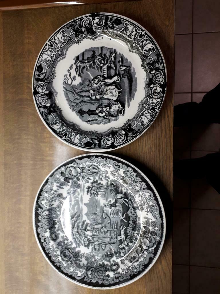 2 decoratieve borden, Antiek en Kunst, Ophalen of Verzenden