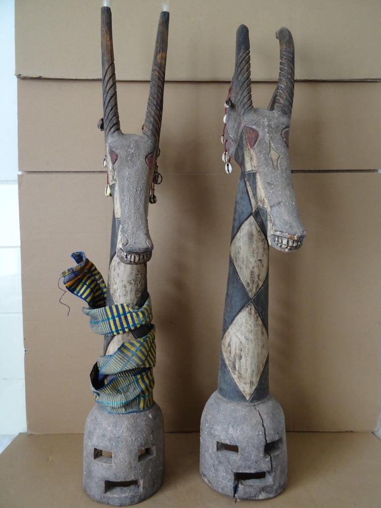 Kurumba Adone antilope beeld 87cm Set kuifmasker beelden, Antiek en Kunst, Ophalen of Verzenden