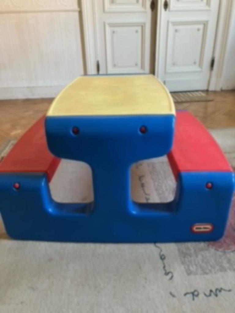 Picknick bankje / speeltafeltje/ knutseltafeltje, Ophalen, Gebruikt