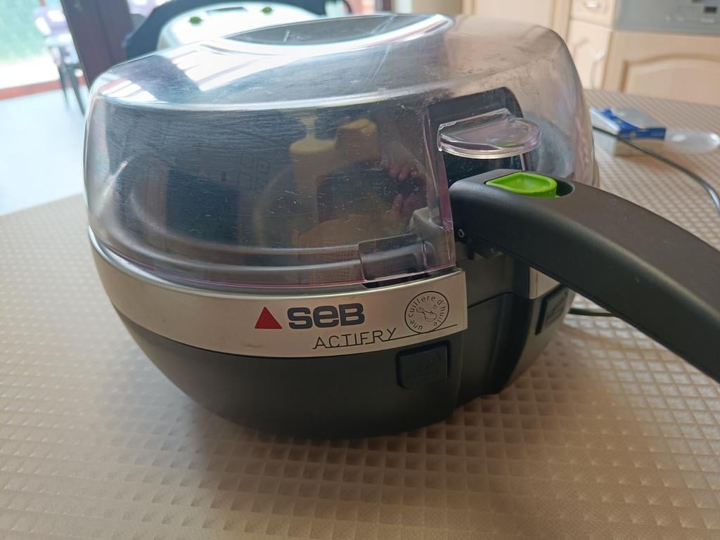 SEB ACTIFRY frieten ...bakken zoals airfryer, Elektronische apparatuur, Ophalen