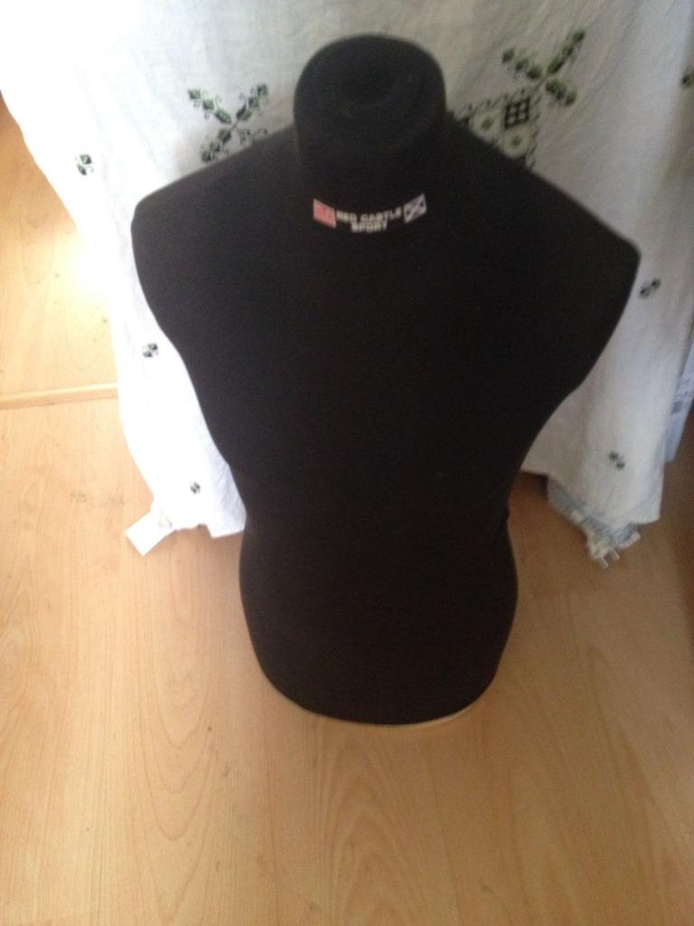 Mannequin de couture homme, Enlèvement, Mannequin