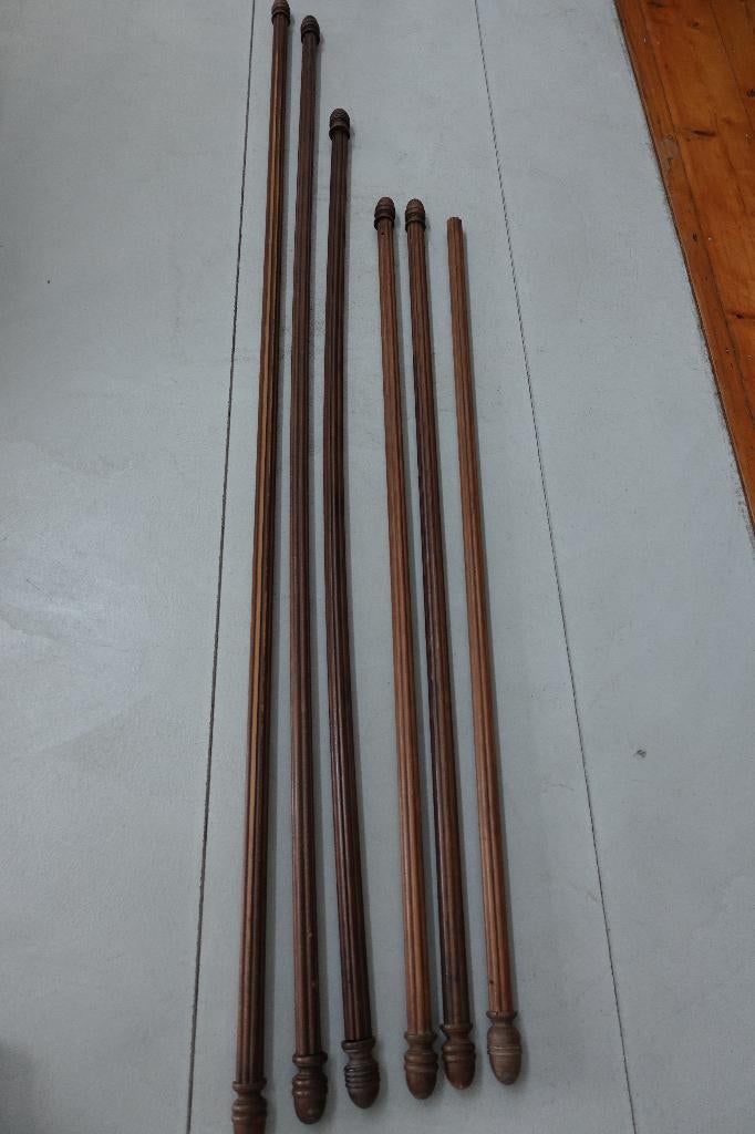 Lot houten gordijnroeden met bijhorende VINTAGE, Huis en Inrichting, Ophalen, Gebruikt, Bruin