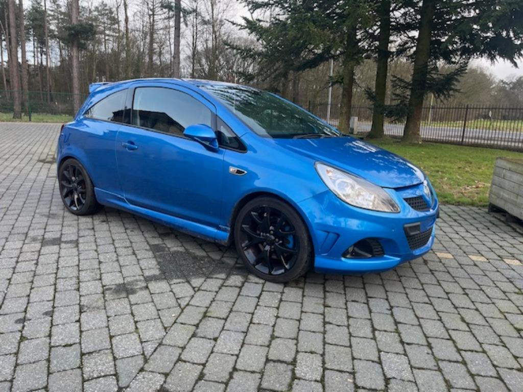 Vauxhall corsa RHS, Auto's, Radio, Handgeschakeld, Particulier, Corsa