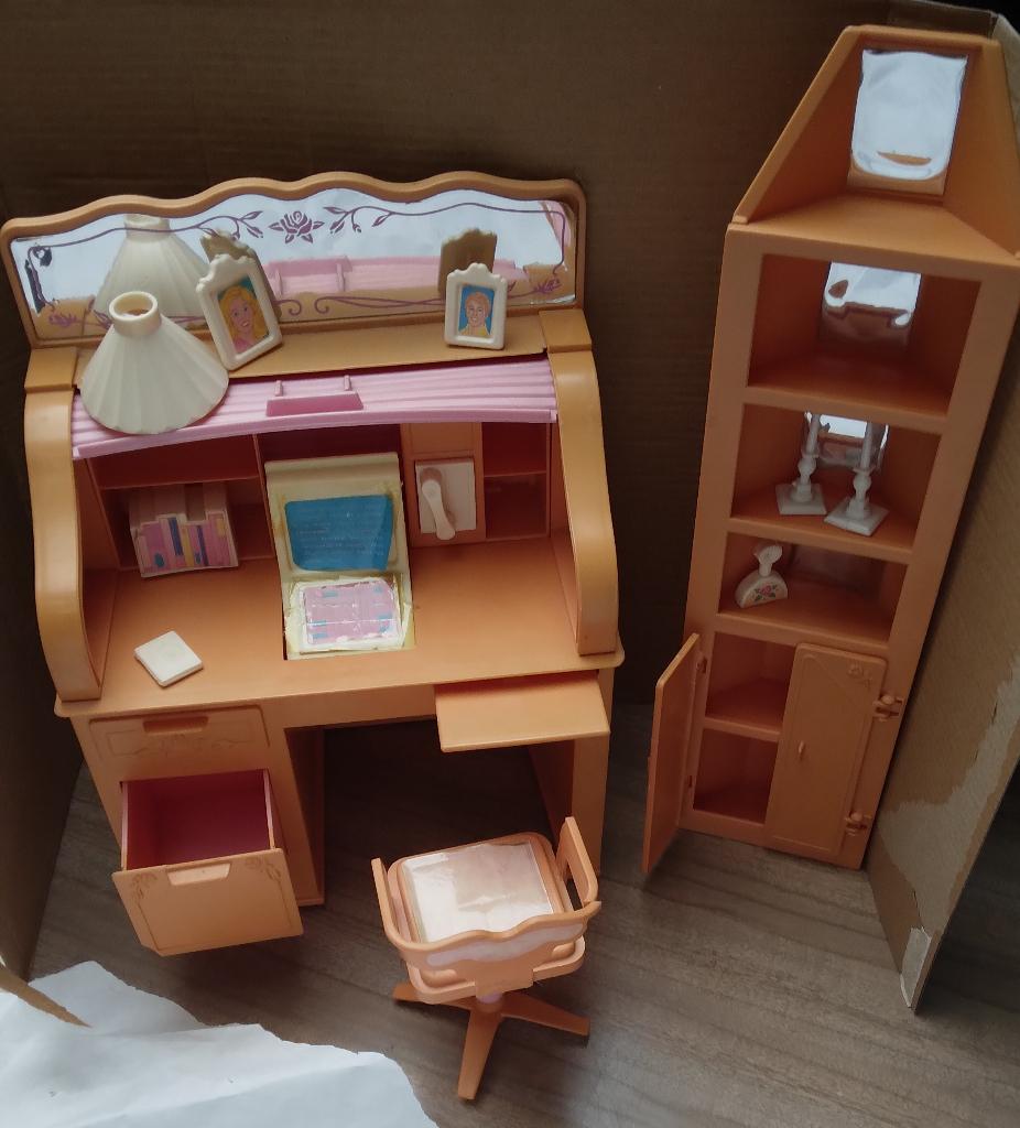 Écritoire/Schrijftafel - Barbie #10.52.77 (1988), Kinderen en Baby's, Speelgoed | Poppen, Gebruikt, Barbie, Ophalen