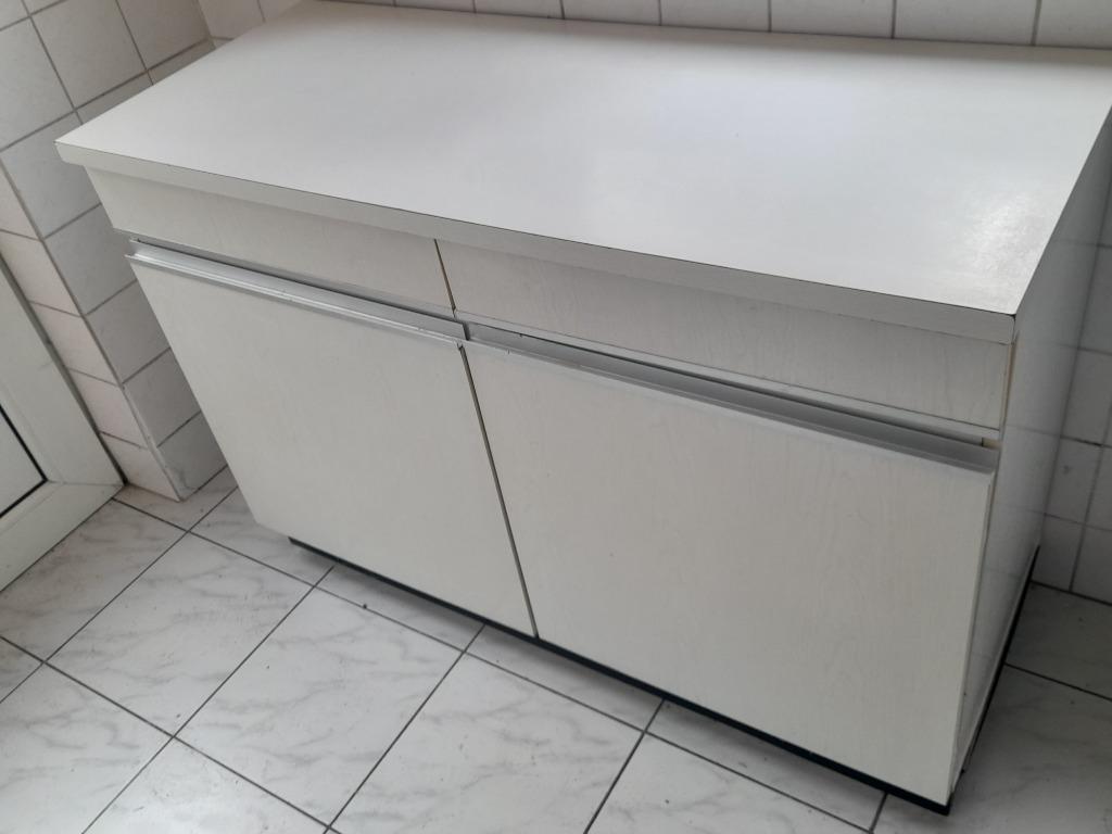 Keukenkast wit, Enlèvement, Blanc