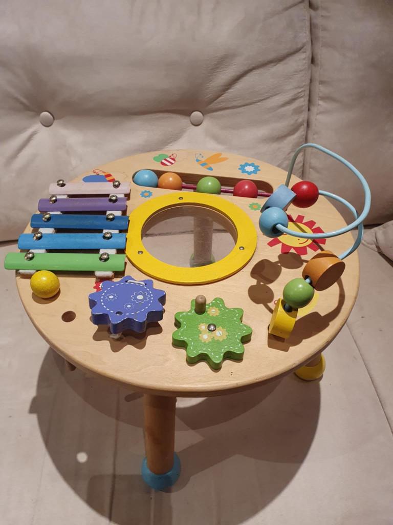 PETITE TABLE D'EVEIL EN BOIS pour ENFANTS DE 1 A 4 ANS, Enfants & Bébés, Enlèvement ou Envoi, Utilisé