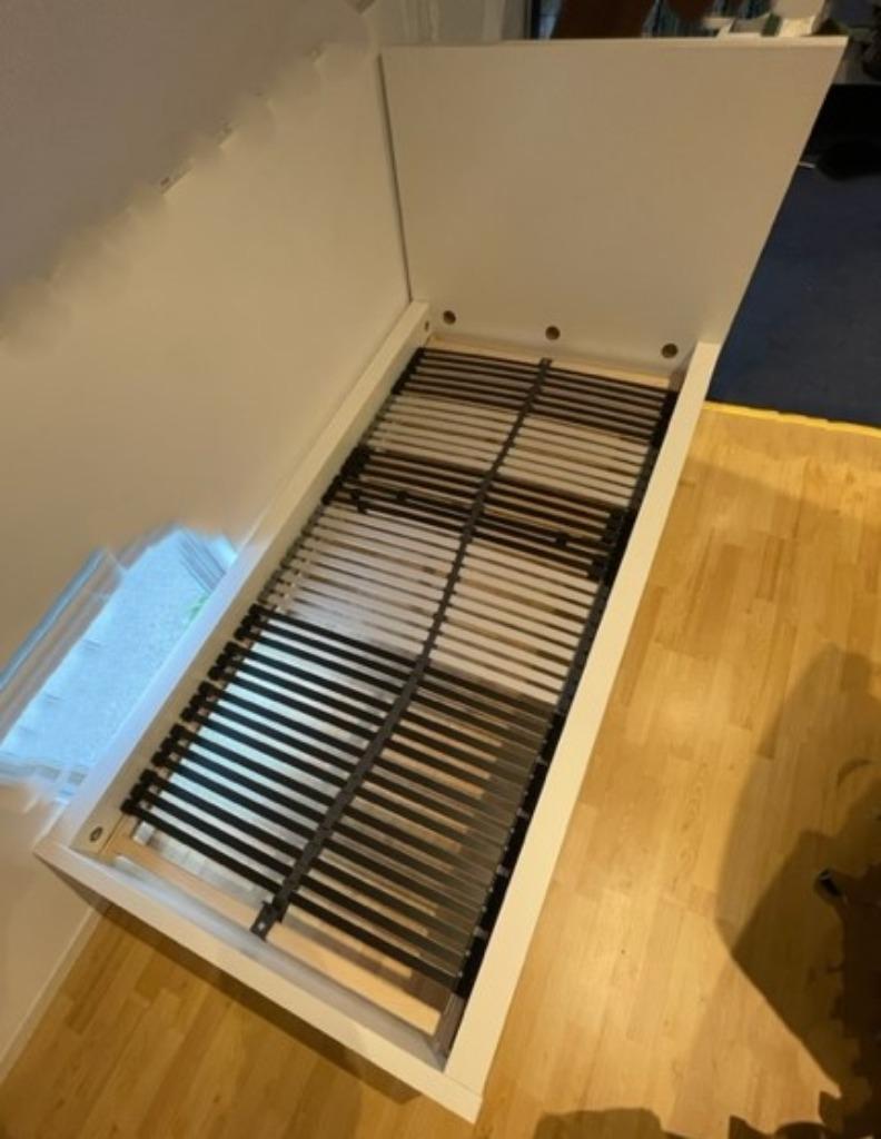 MALM BED WIT, Verstelbaar, 90 cm, Eenpersoons, Wit